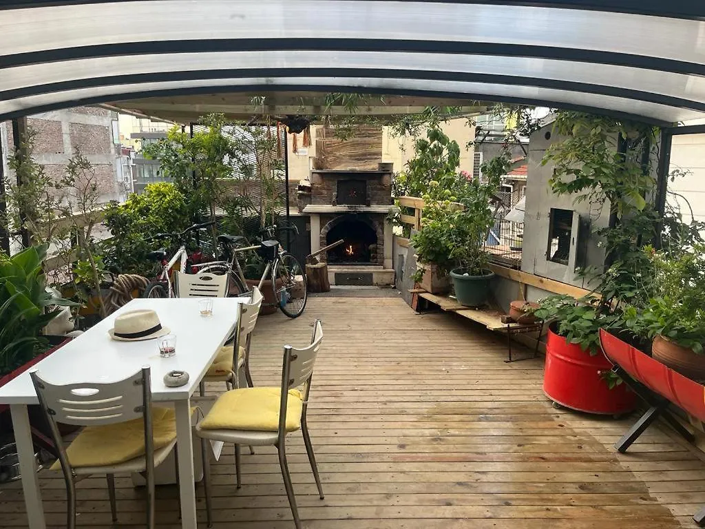 Central Apartment Kadikoy Terrace Bbq Close 2 Block Ferry Bull Metro Nighlife Istanbul